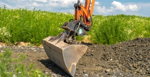 Borner son terrain : pourquoi et comment ? Tout savoir sur le bornage !