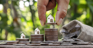 Avec un apport de 75 000 euros : combien puis-je emprunter ?