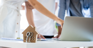 Quelle différence entre un dépôt de garantie et une caution ?