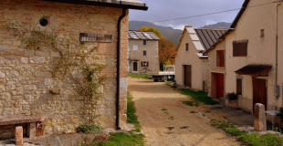 Le droit de passage : principe, qui le décide, comment le contester ?