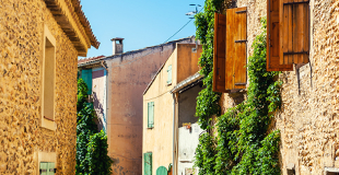 Acheter dans l'ancien (maison ou appartement) : avantages et inconvénients