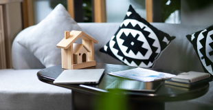 Maladie chronique et assurance de prêt immobilier : comment gérer ?