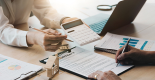 Peut-on créer une SCI sans passer devant un notaire ?