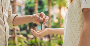 Sous-location : peut-on sous-louer un bien immobilier ? Quelles règles ? Quels risques ?