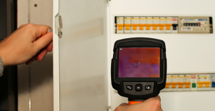 Diagnostiqueur immobilier : quelles formations, quelles missions, quel salaire ?