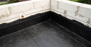 Assurance décennale travaux d'étanchéité : comment choisir ? Quel coût ?