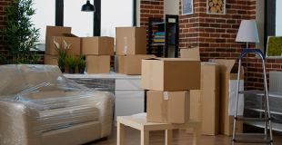 Déménagement avec une période de stockage : quelle organisation ? Quel coût ?