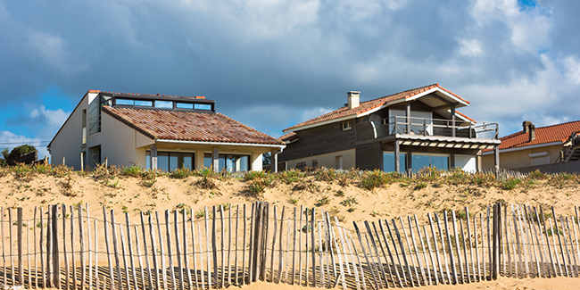 Acheter une maison de vacances en famille ou entre amis : 4 erreurs à ...