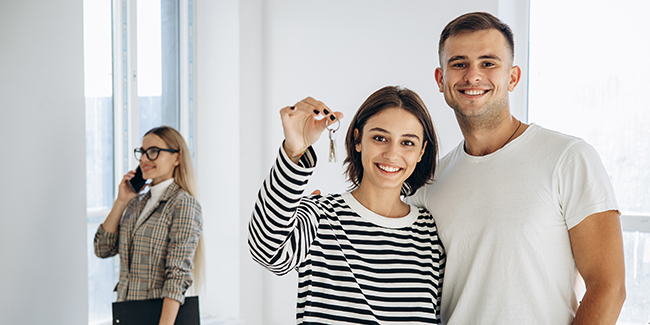 Assurance de prêt immobilier pour jeune emprunteur : conseils et comparateur