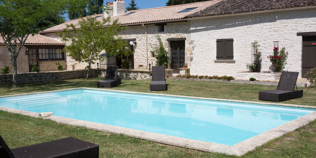 Piscine enterrée : descriptif, prix, devis, budget de construction